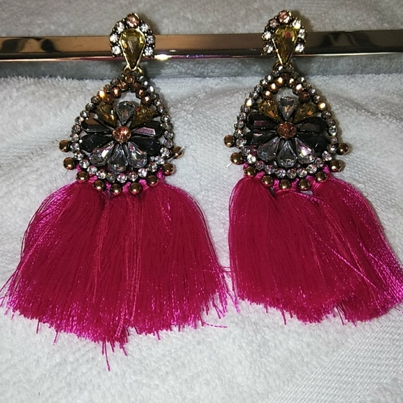 Statement 💗 Pink 💟Tassle Earrings ♥️ - Picture 3 of 8